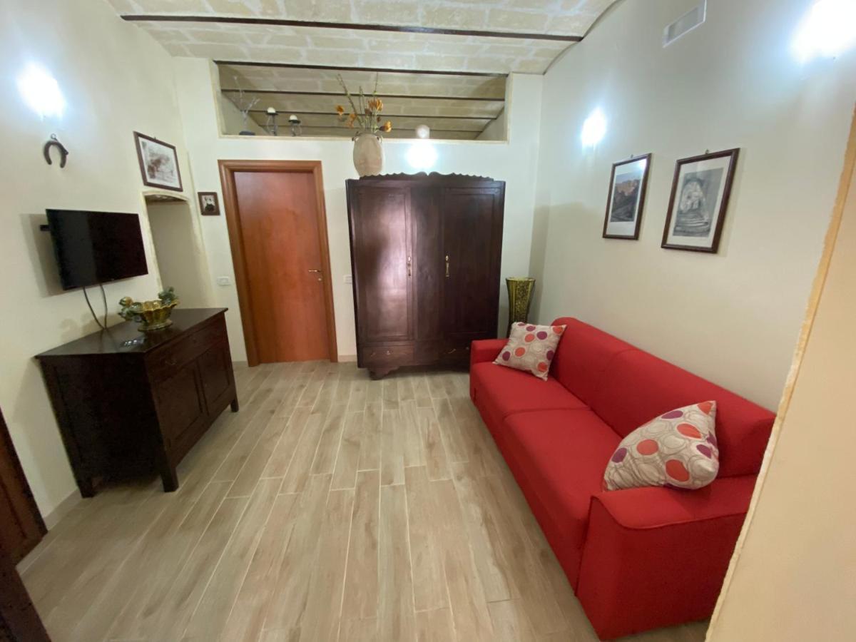 מטרה Casa Vacanze Cosma מראה חיצוני תמונה